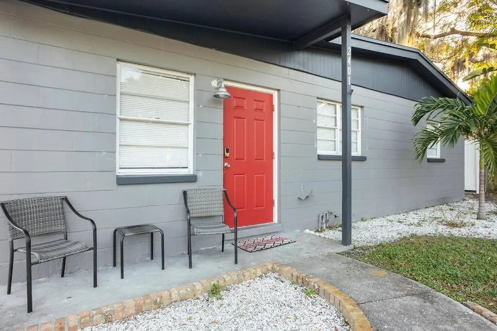 Entirehouse W/Bush Garden View_Private Heated Pool Villa Tampa Holiday home